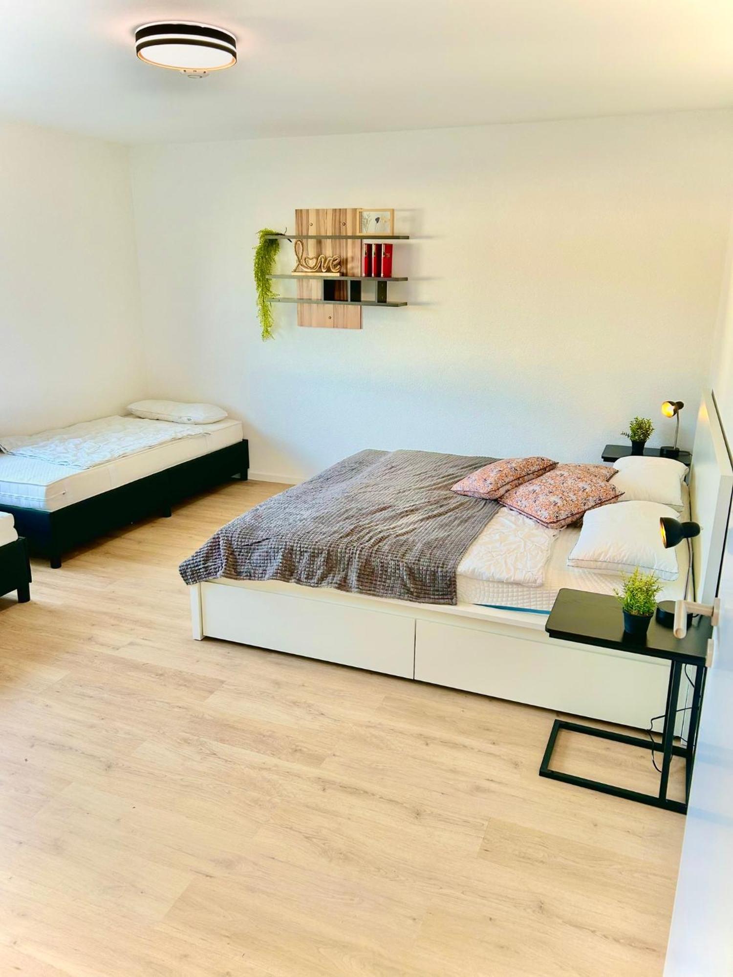 Diamond Apartments: Residenz Dreilaendereck Nahe Flughafen Herten  المظهر الخارجي الصورة